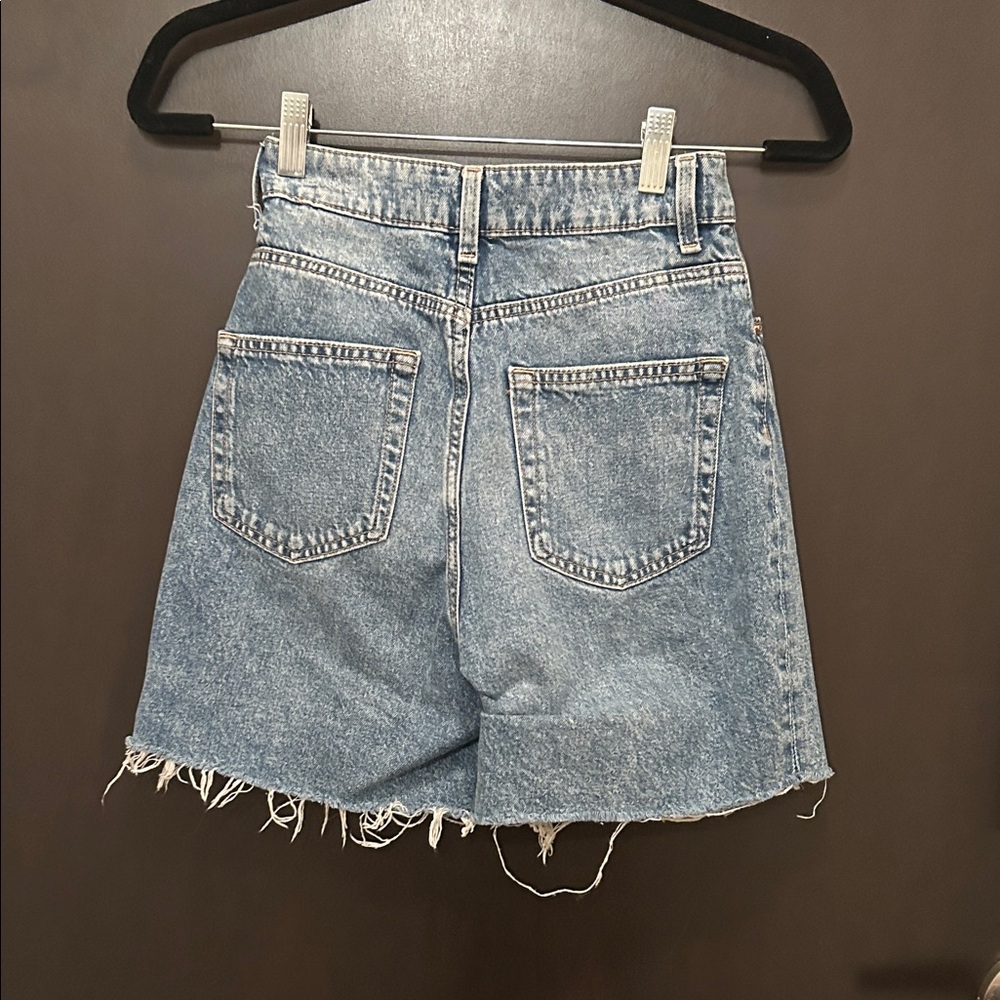H&M Light Blue Ripped Jean Shorts - Picture 3 of 3